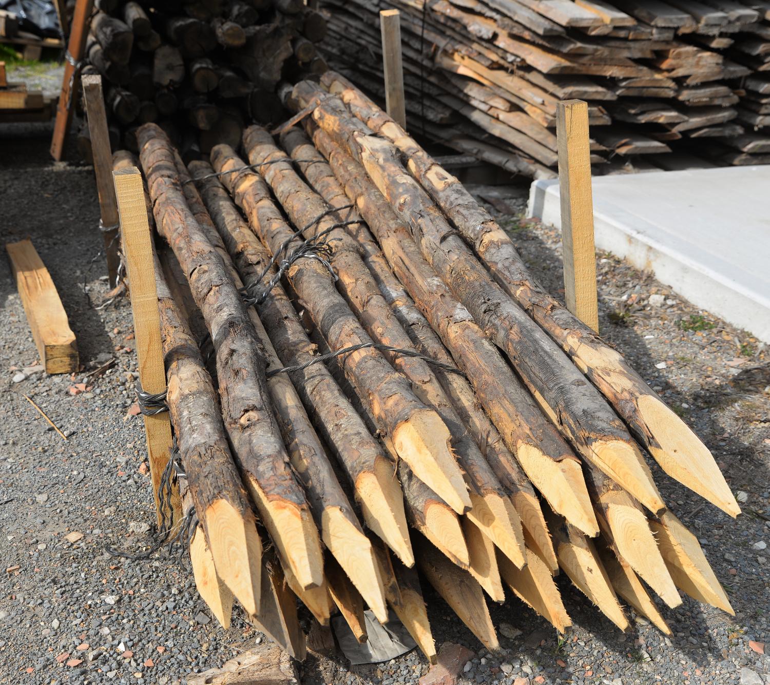 legname di castagno per l'agricoltura